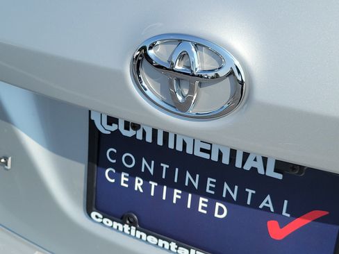Used 2014 Toyota Corolla LE FWD image 8