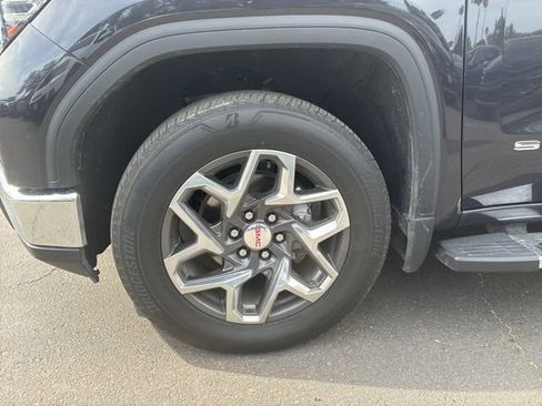 Used 2023 GMC Sierra 1500 SLT w/ SLT Premium Package image 7