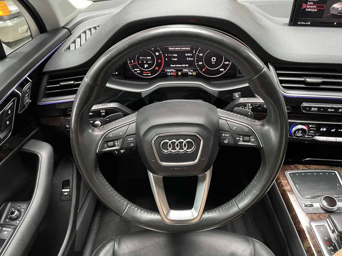 Used 2018 Audi Q7 3.0T Prestige w/ Prestige Package AWD/4WD image 10