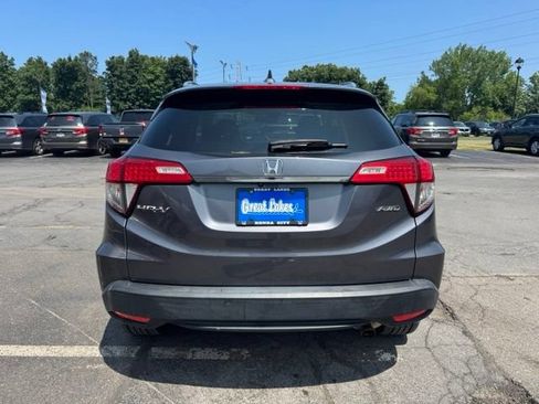 Used 2019 Honda HR-V EX image 3