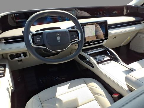 New 2026 Lincoln Nautilus Premier AWD/4WD image 6