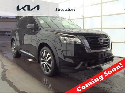 Used 2023 Nissan Pathfinder Platinum
