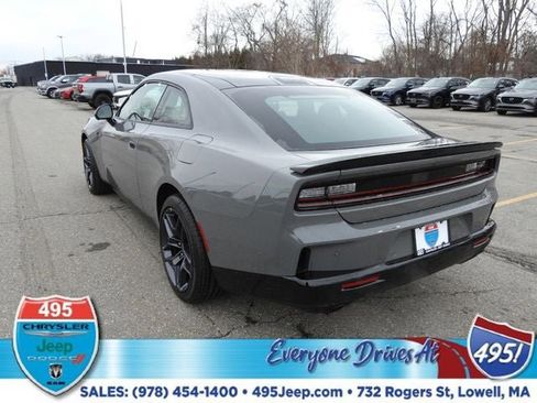 New 2026 Dodge Charger R/T Scat Pack image 3