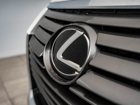 Used 2017 Lexus RX 350 AWD w/ Premium Package image 3