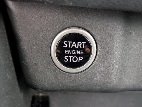 Used 2023 Nissan Rogue SV w/ SV Premium B Package image 19