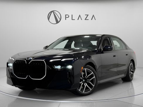 New 2025 BMW 760i xDrive image 1