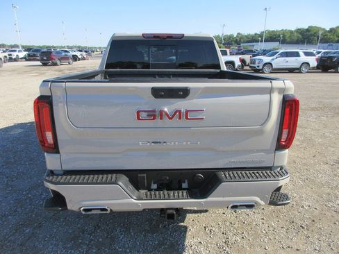 New 2026 GMC Sierra 1500 Denali AWD/4WD image 6