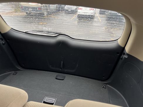 Used 2009 Hyundai Santa Fe SE image 21