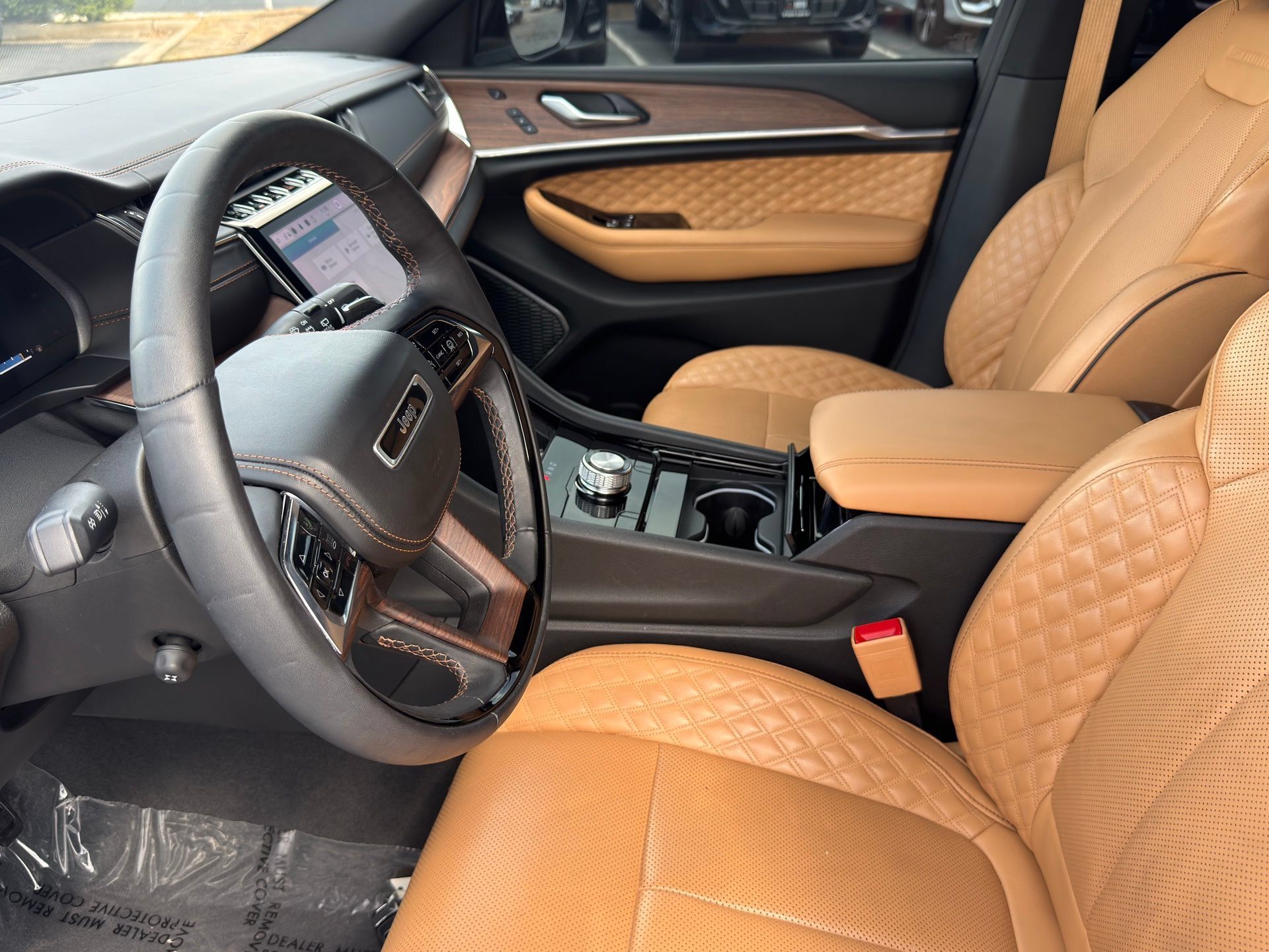 Used 2023 Jeep Grand Cherokee Summit RWD image 13