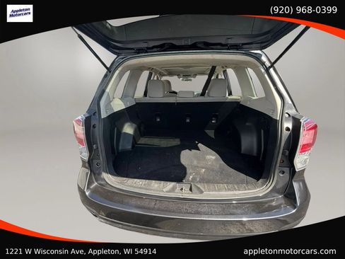Used 2017 Subaru Forester 2.5i Premium AWD/4WD image 29