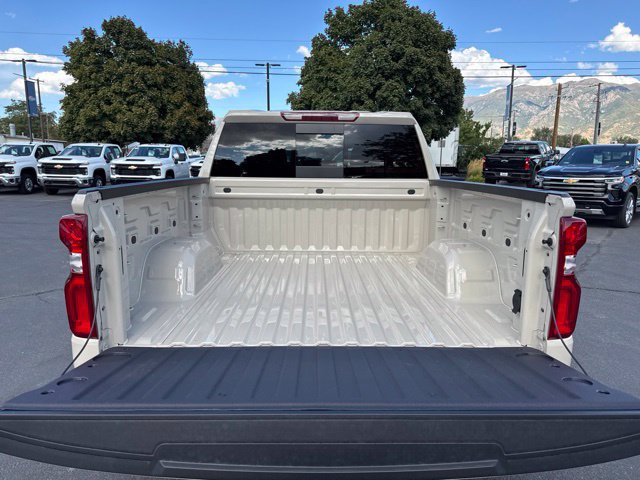 New 2026 Chevrolet Silverado 1500 RST w/ Z71 Off-Road Package AWD/4WD image 12