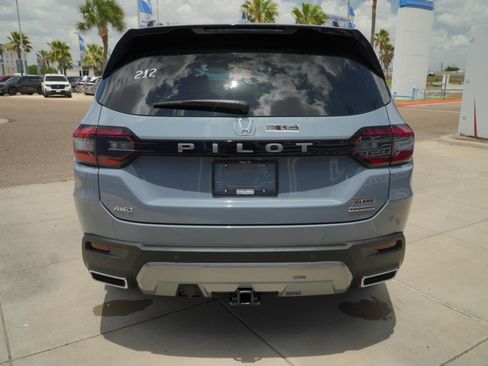 New 2026 Honda Pilot Touring image 6