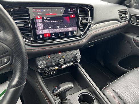 Used 2023 Dodge Durango GT image 24
