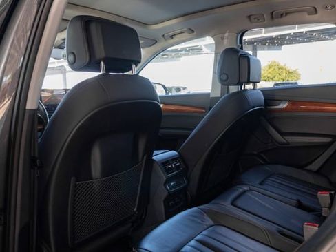 Used 2023 Audi Q5 2.0T Premium Plus image 31