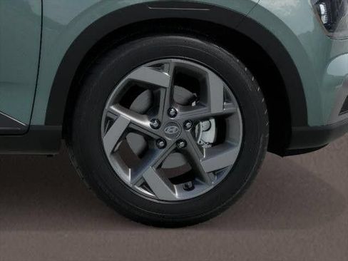 Used 2026 Hyundai Venue SEL FWD image 8