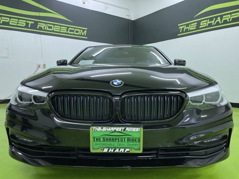 Used 2018 BMW 530e w/ Premium Package 2 image 3