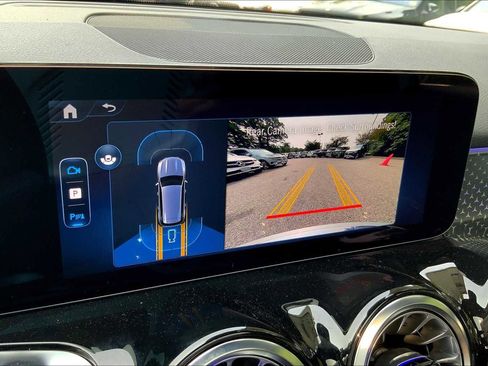 New 2026 Mercedes-Benz GLB 250 4MATIC image 8