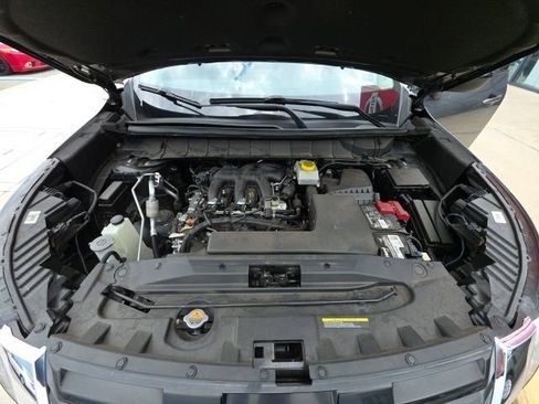 Used 2023 Nissan Pathfinder S FWD image 28