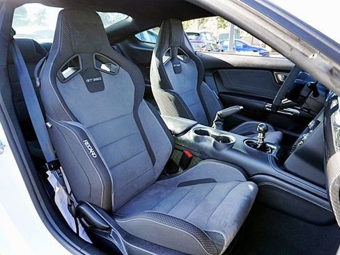 Used 2020 Ford Mustang Shelby GT350 w/ Technology Package RWD image 14