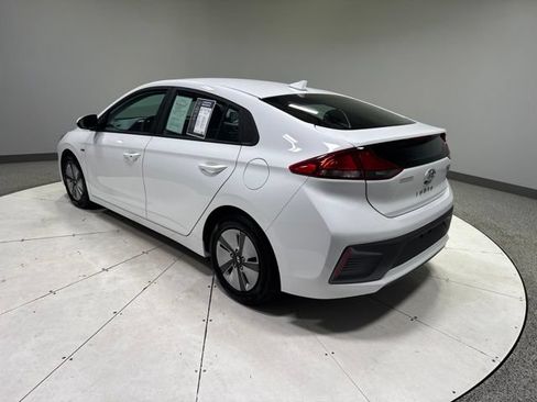 Used 2020 Hyundai Ioniq Blue FWD image 3
