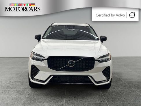 Certified 2023 Volvo XC60 B5 Plus w/ Protection Package Premier AWD/4WD image 8