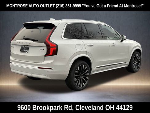 New 2026 Volvo XC90 B6 Plus w/ Protection Package Premier image 5