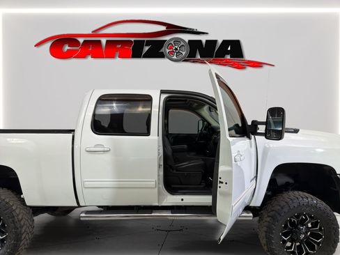 Used 2012 Chevrolet Silverado 2500 LTZ w/ LTZ Plus Package AWD/4WD image 14
