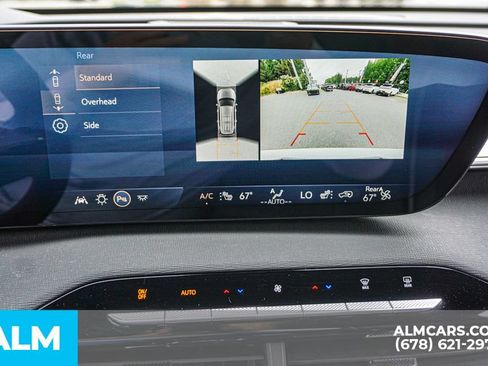 Used 2025 Buick Enclave Preferred FWD image 38