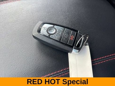 Used 2025 Ford Explorer ST-Line w/ ST-Line Street Pack AWD/4WD image 52