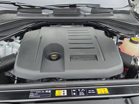 New 2025 Land Rover Range Rover Sport Dynamic SE image 31