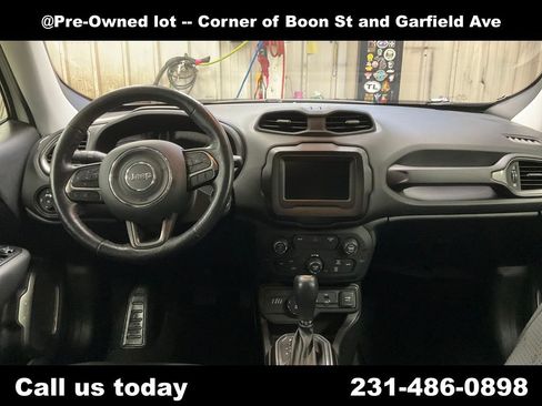 Used 2020 Jeep Renegade Limited image 17