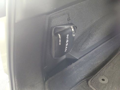 Used 2023 Nissan Rogue SV image 26