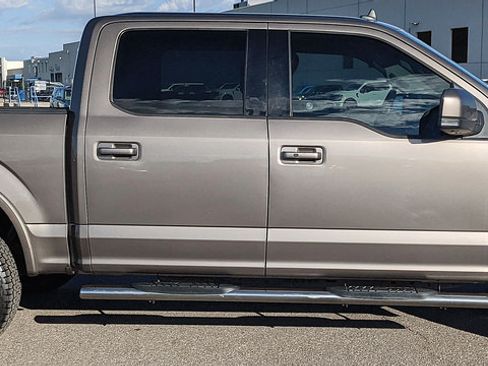 Used 2020 Ford F150 Lariat AWD/4WD image 2