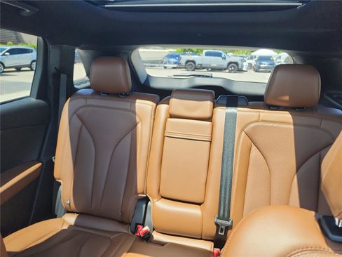 Certified 2023 Lincoln Nautilus Reserve FWD image 19