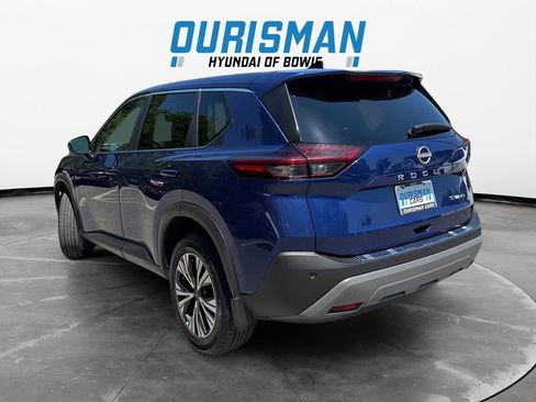 Used 2023 Nissan Rogue SV AWD/4WD image 4