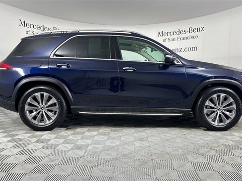 Used 2022 Mercedes-Benz GLE 350 4MATIC image 3