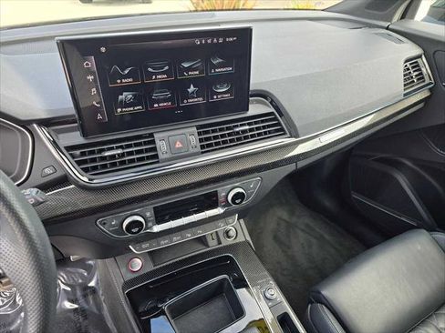 Used 2023 Audi SQ5 Prestige w/ Prestige Package AWD/4WD image 28