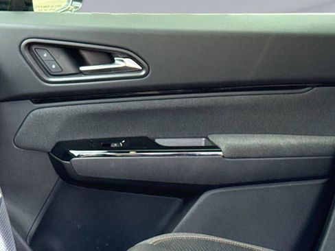 Used 2024 Honda Prologue EX image 21