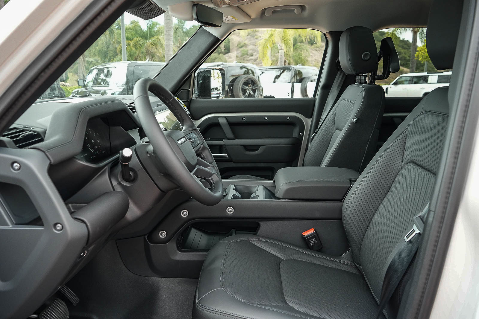 New 2026 Land Rover Defender 110 S AWD/4WD image 16