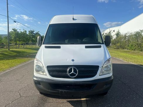 Used 2012 Mercedes-Benz Sprinter 3500 image 3