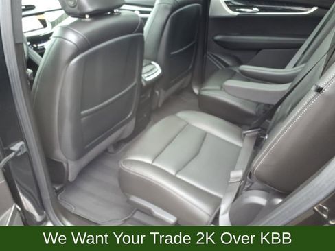 Used 2023 Cadillac XT6 Premium Luxury w/ Technology Package image 21