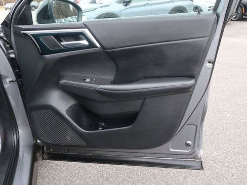 Used 2022 Mitsubishi Outlander SE image 22