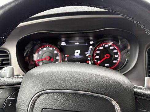 Used 2022 Dodge Charger R/T w/ Performance Handling Group image 18