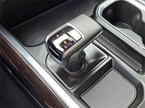 Used 2023 GMC Sierra 1500 Elevation image 21