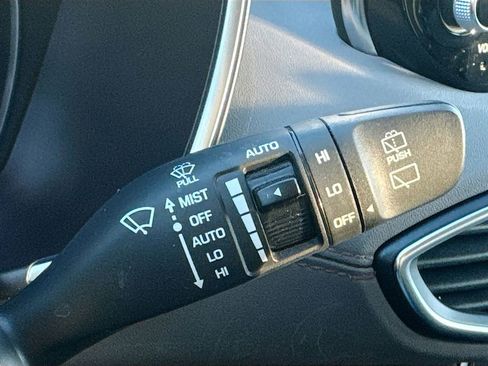 Used 2019 Hyundai Santa Fe Ultimate image 14