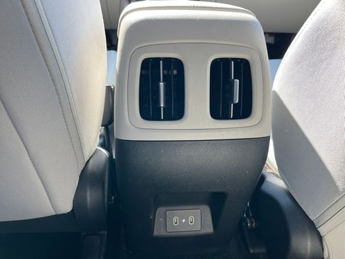 Used 2025 Hyundai Tucson SEL image 25