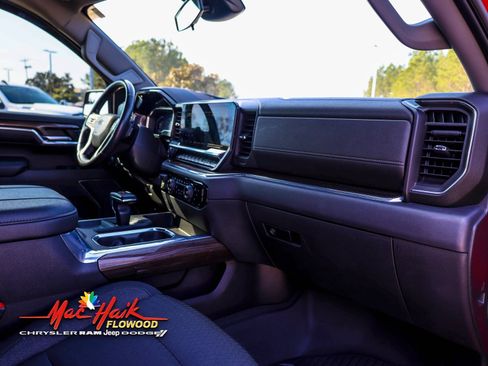 Used 2023 Chevrolet Silverado 1500 LT Trail Boss w/ Protection Package image 18