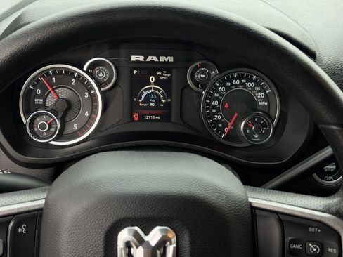 Used 2024 RAM 3500 Tradesman w/ Chrome Appearance Group image 22