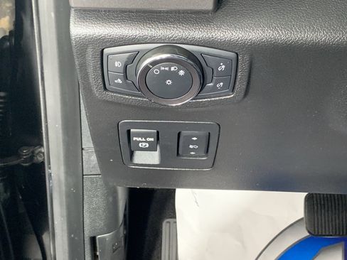 Used 2018 Ford F150 XLT w/ Equipment Group 302A Luxury RWD image 16