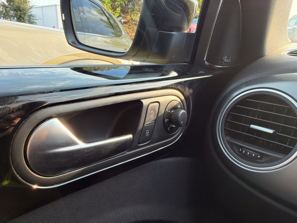 Used 2014 Volkswagen Beetle GSR FWD image 18